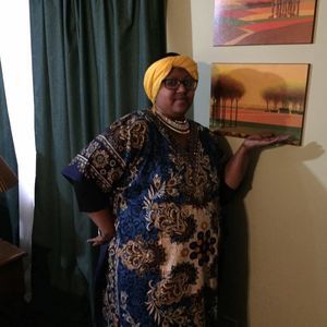 Meet your Posher, Khadija